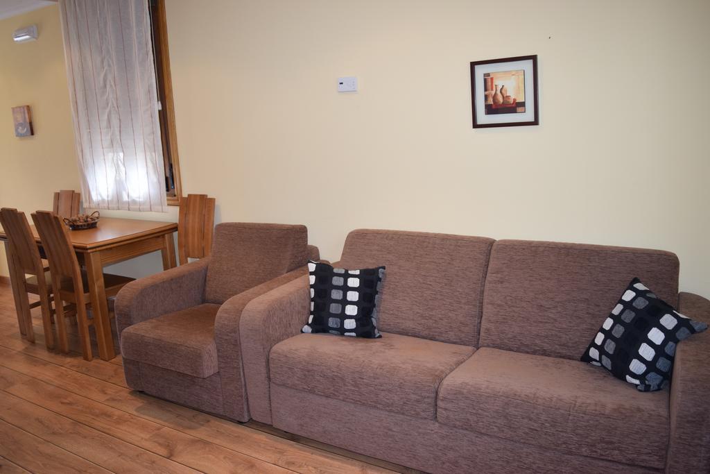 Casa Requias Apartment ภายนอก รูปภาพ